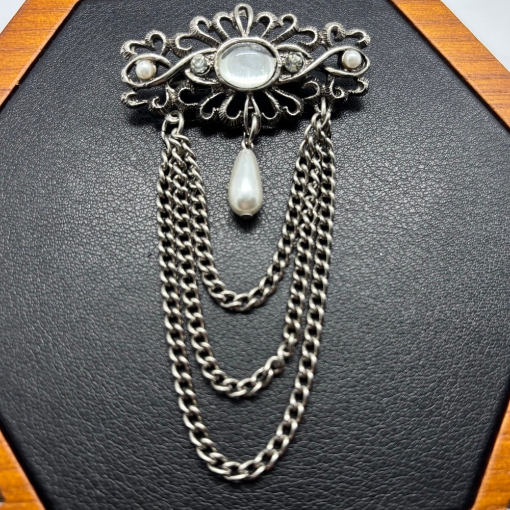 Vintage Filigree Brooch Women Silver Tone Faux Pearl Draped Chain Victorian Pin